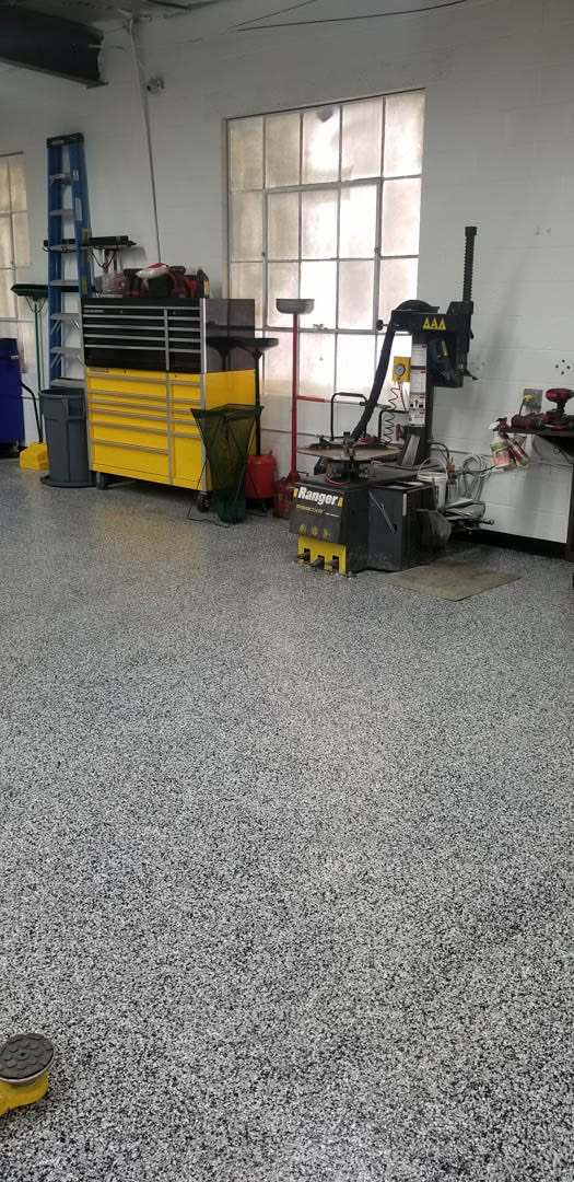 Means Ave Auto Repair & Towing shop photo